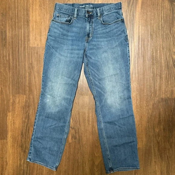 Old Navy Other - OLD NAVY Built In Flex Loose Fit Jeans Medium Wash Size 32 x 32